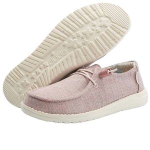 Hey Dude Womens shoes size 5 - NEW WO tags -